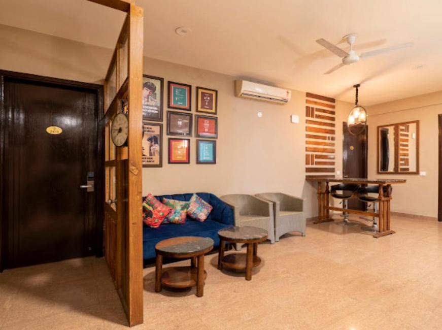 Hotel Imperial Park Sector 45 Gurgaon Esterno foto