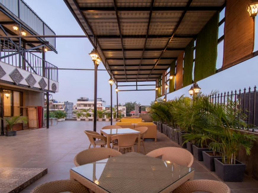 Hotel Imperial Park Sector 45 Gurgaon Esterno foto